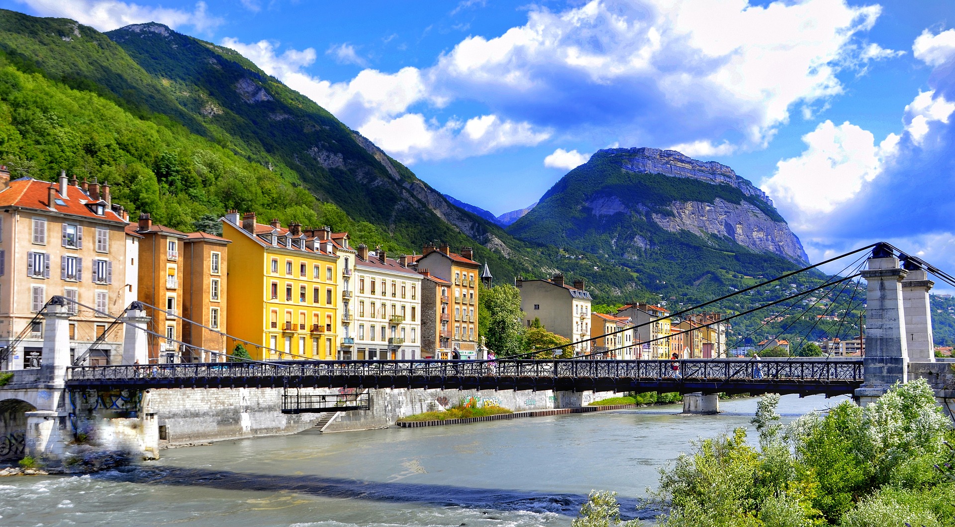 Quais de Grenoble